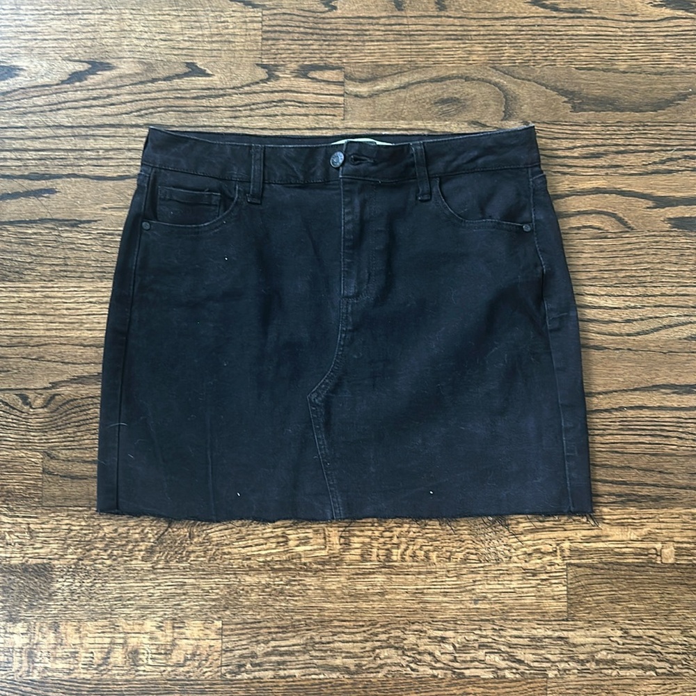 Celebrity Pink black denim skirt size 29